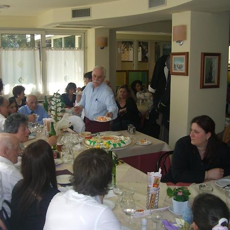 Hotel Locanda Rosy Κατόλικα Εξωτερικό φωτογραφία
