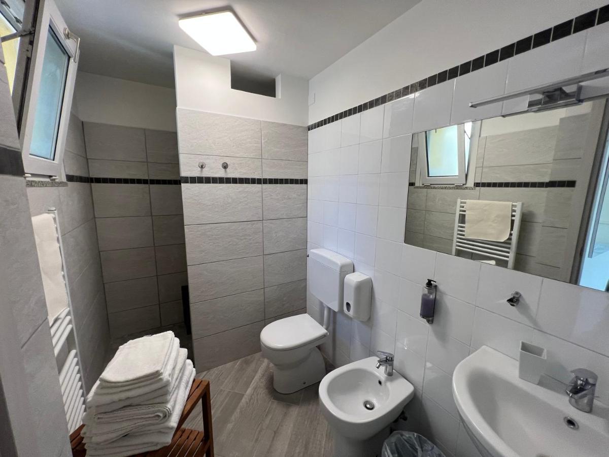 Hotel Locanda Rosy Κατόλικα Εξωτερικό φωτογραφία