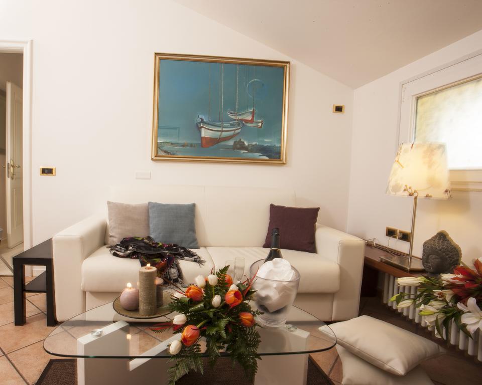 Hotel Locanda Rosy Κατόλικα Δωμάτιο φωτογραφία